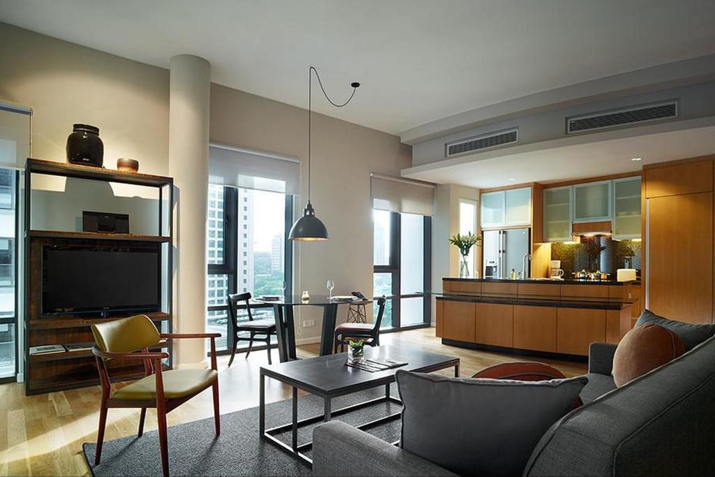 E&O Residences Kuala Lumpur Exteriör bild A living room in a serviced apartment in Singapore