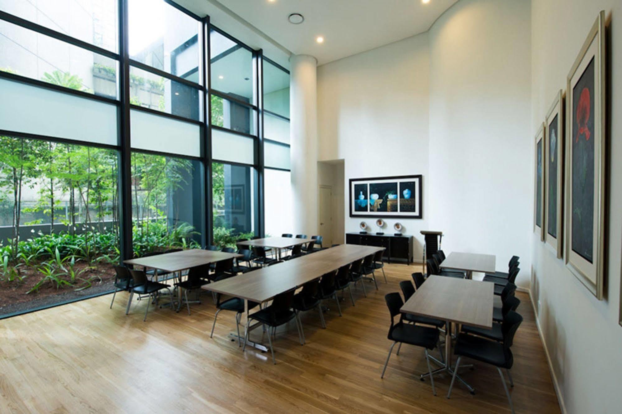 E&O Residences Kuala Lumpur Exteriör bild The boardroom at the National Institute of Dramatic Art